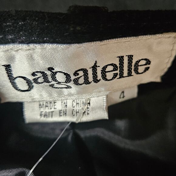 Bagetelle Vintage Leather Skirt with Embroidered Roses Size 4 - Picture 3 of 4